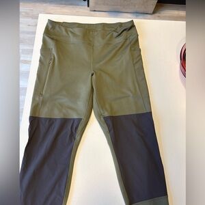 Patagonia Women’s Pack Out Hike Tights